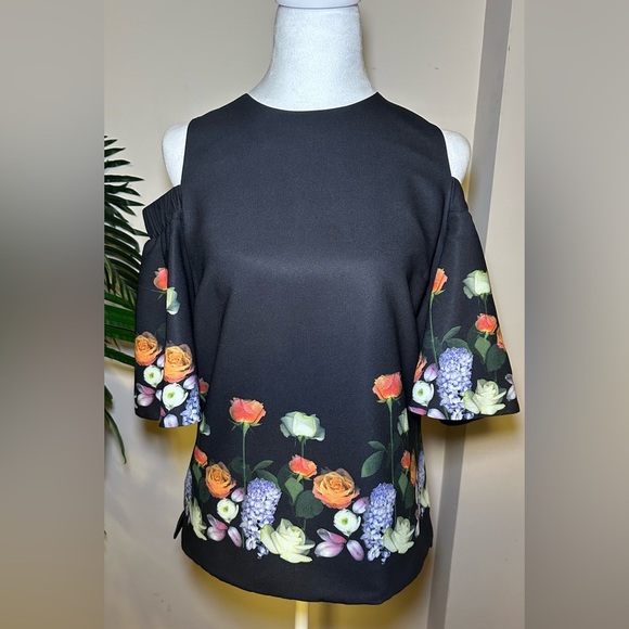 Ted Baker London Amarga Kensington Cold Shoulder Blouse Floral Black EUC 2 Small - Picture 1 of 9